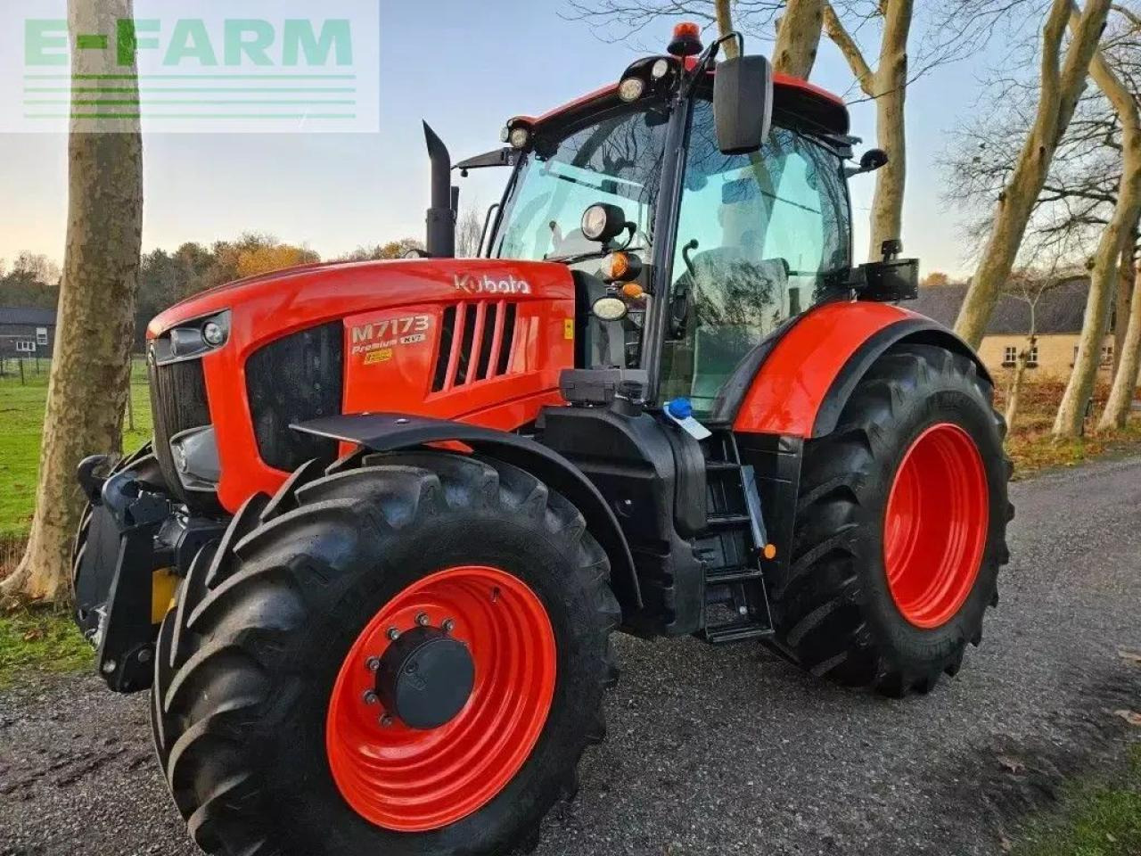 Kubota m7173 premium kvt 317h (7171 7172 7174 7175 7151) - Traktör: fotoğraf 3 Kubota m7173 premium kvt 317h (7171 7172 7174 7175 7151) - Traktör: fotoğraf 3