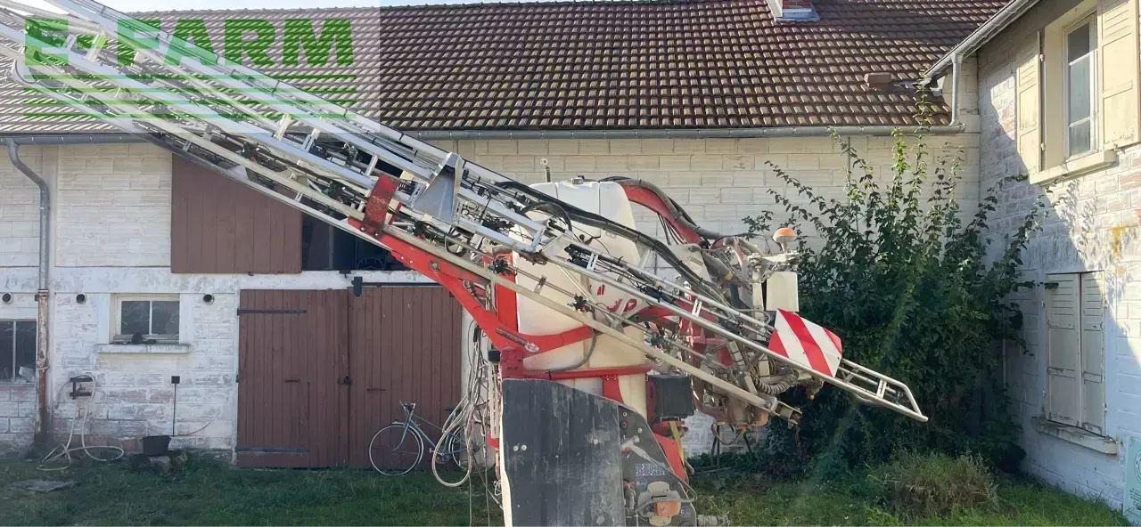 Kuhn altis 2002 - Çekilir pülverizatör: fotoğraf 1 Kuhn altis 2002 - Çekilir pülverizatör: fotoğraf 1