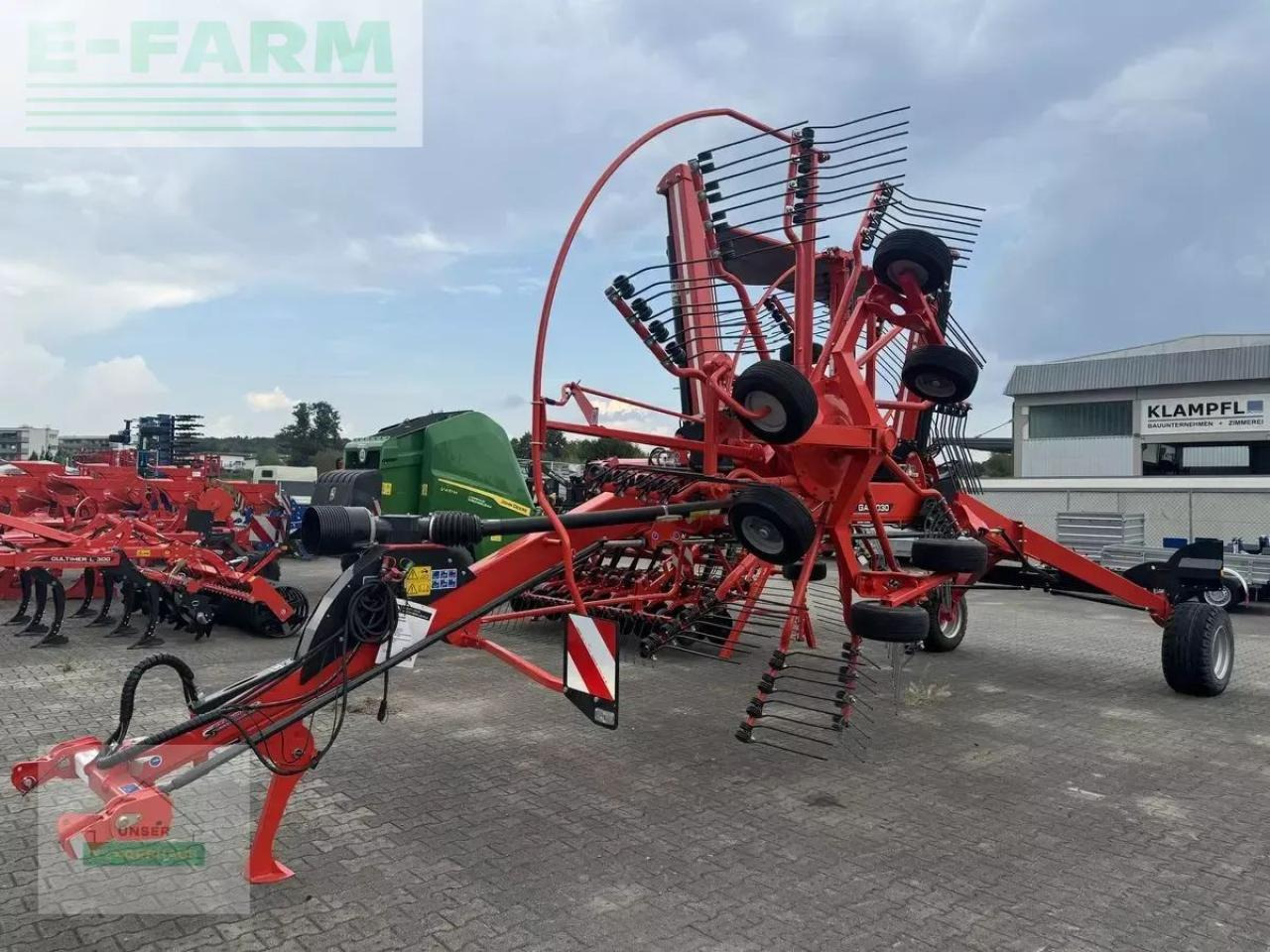 Kuhn ga 8030 - Ot toplama tırmığı: fotoğraf 1 Kuhn ga 8030 - Ot toplama tırmığı: fotoğraf 1