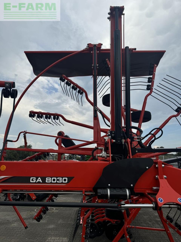 Kuhn ga 8030 - Ot toplama tırmığı: fotoğraf 5 Kuhn ga 8030 - Ot toplama tırmığı: fotoğraf 5