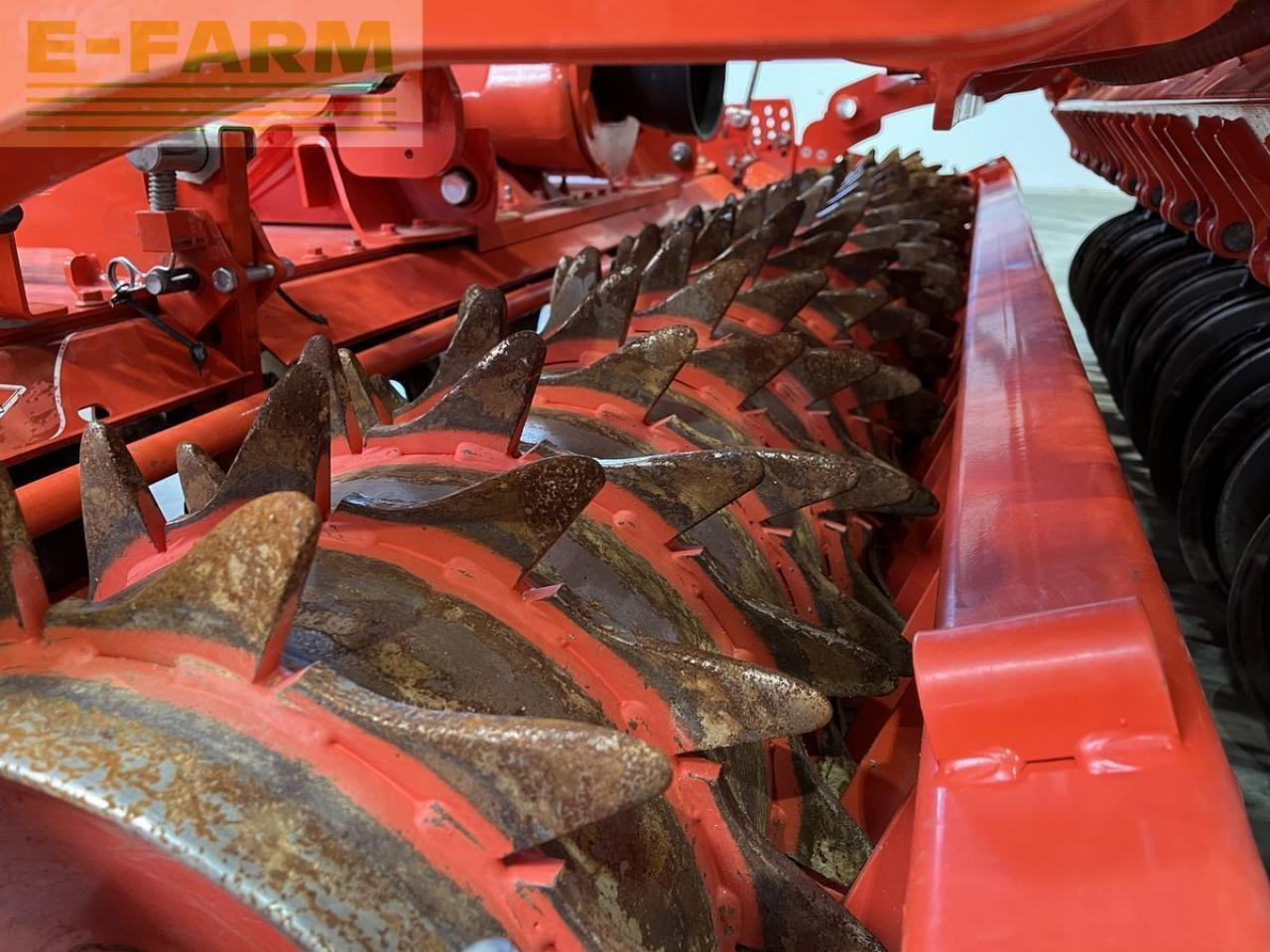 Kuhn hrb 302 / venta 330-24 - Kombine ekim makinesi: fotoğraf 5 Kuhn hrb 302 / venta 330-24 - Kombine ekim makinesi: fotoğraf 5