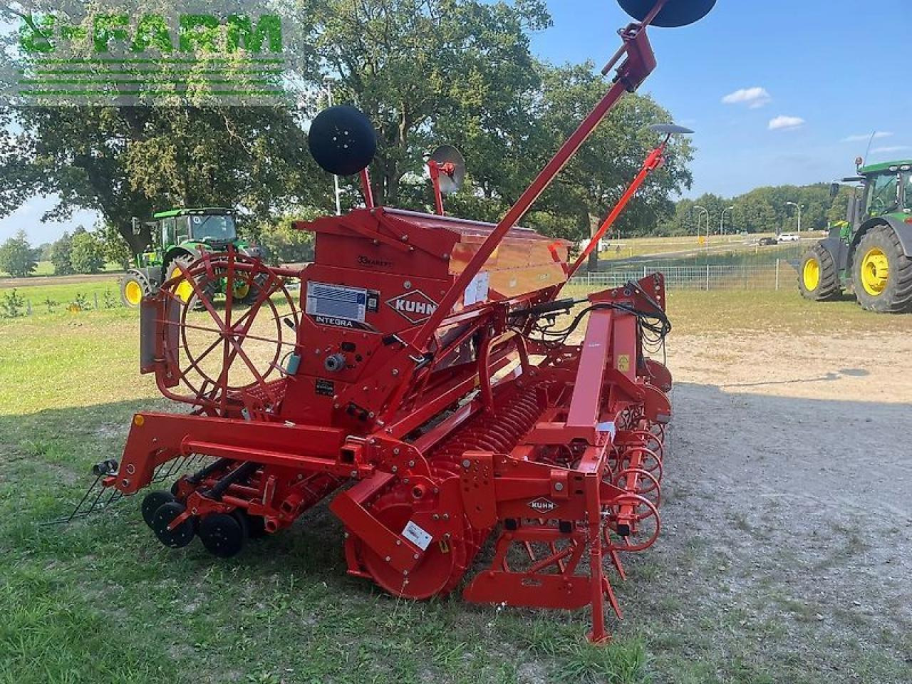 Kuhn integra 4003 - Ekim makinesi: fotoğraf 4 Kuhn integra 4003 - Ekim makinesi: fotoğraf 4