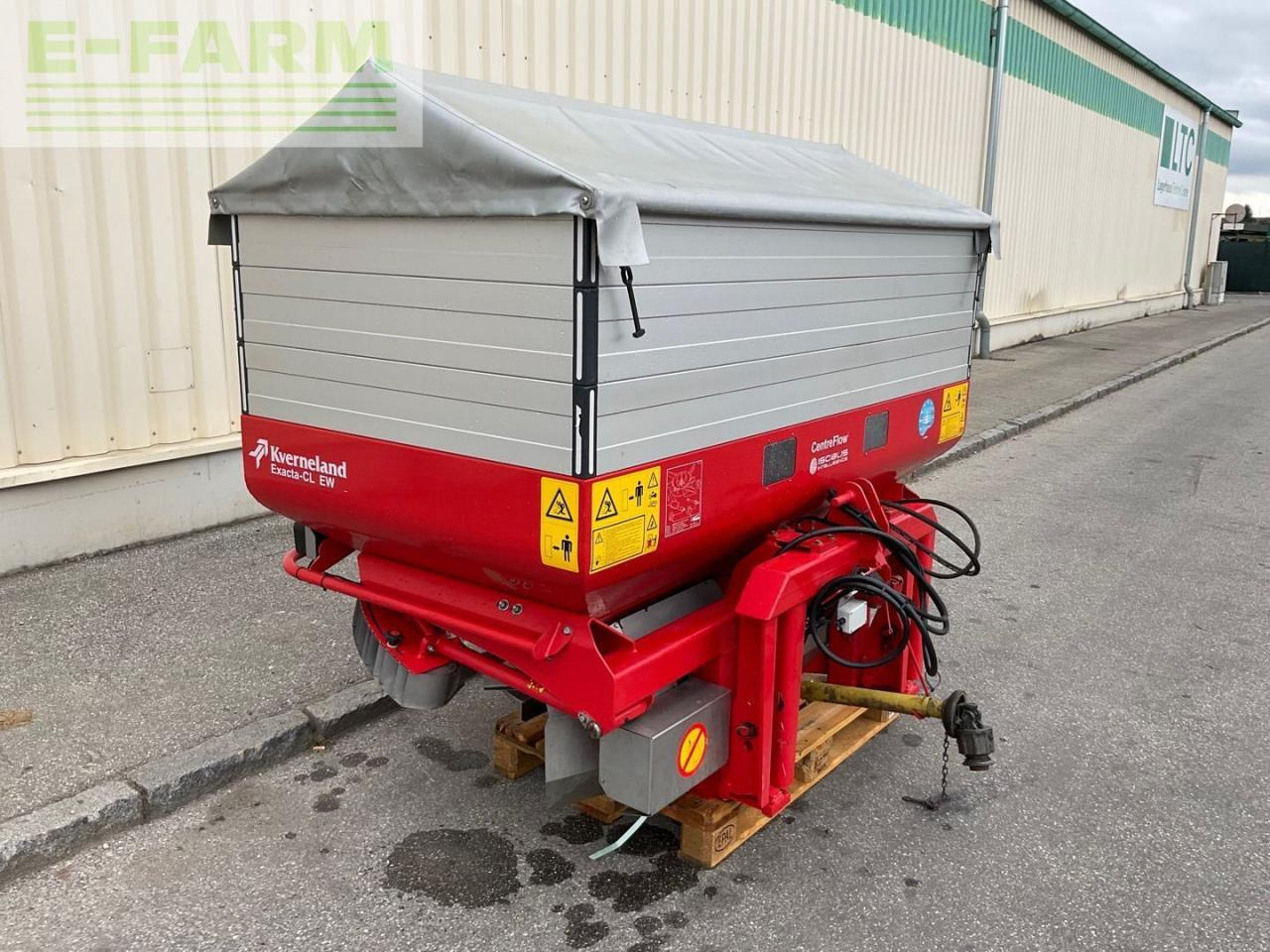 Kverneland Exacta CL EW - Gübre serpme makinesi: fotoğraf 4 Kverneland Exacta CL EW - Gübre serpme makinesi: fotoğraf 4