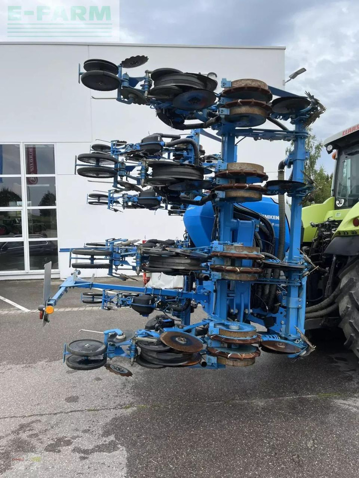 Lemken azurit 9 - Hassas ekim makinesi: fotoğraf 2 Lemken azurit 9 - Hassas ekim makinesi: fotoğraf 2