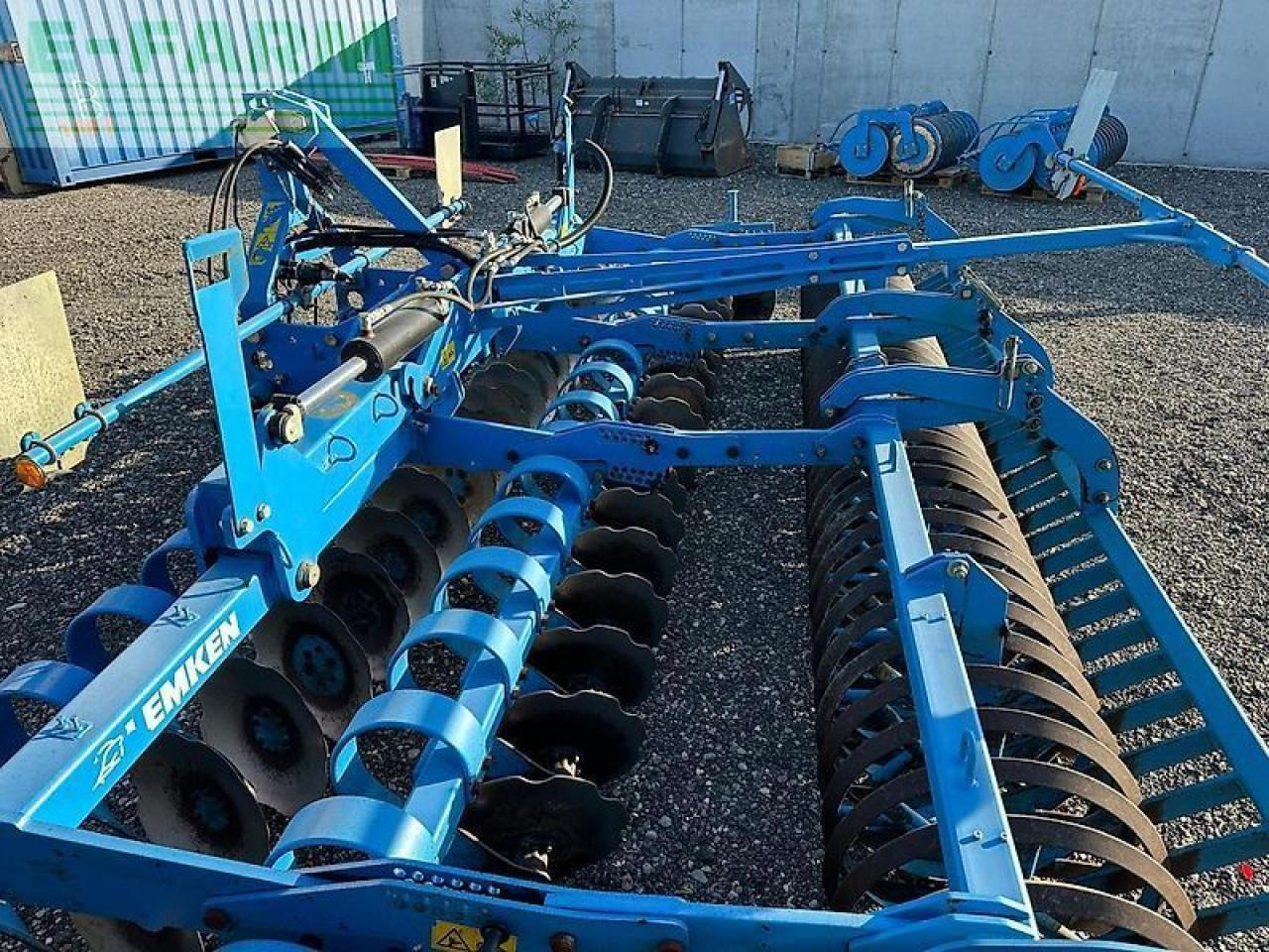 Lemken heliodor 8/500 k - Disk tırmığı: fotoğraf 4 Lemken heliodor 8/500 k - Disk tırmığı: fotoğraf 4