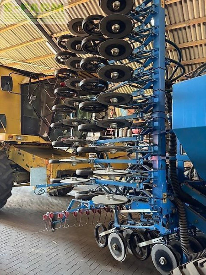 Lemken solitär 9/600 ka - ds 125 mit zirkon 12/600 ka - Ekim makinesi: fotoğraf 3 Lemken solitär 9/600 ka - ds 125 mit zirkon 12/600 ka - Ekim makinesi: fotoğraf 3