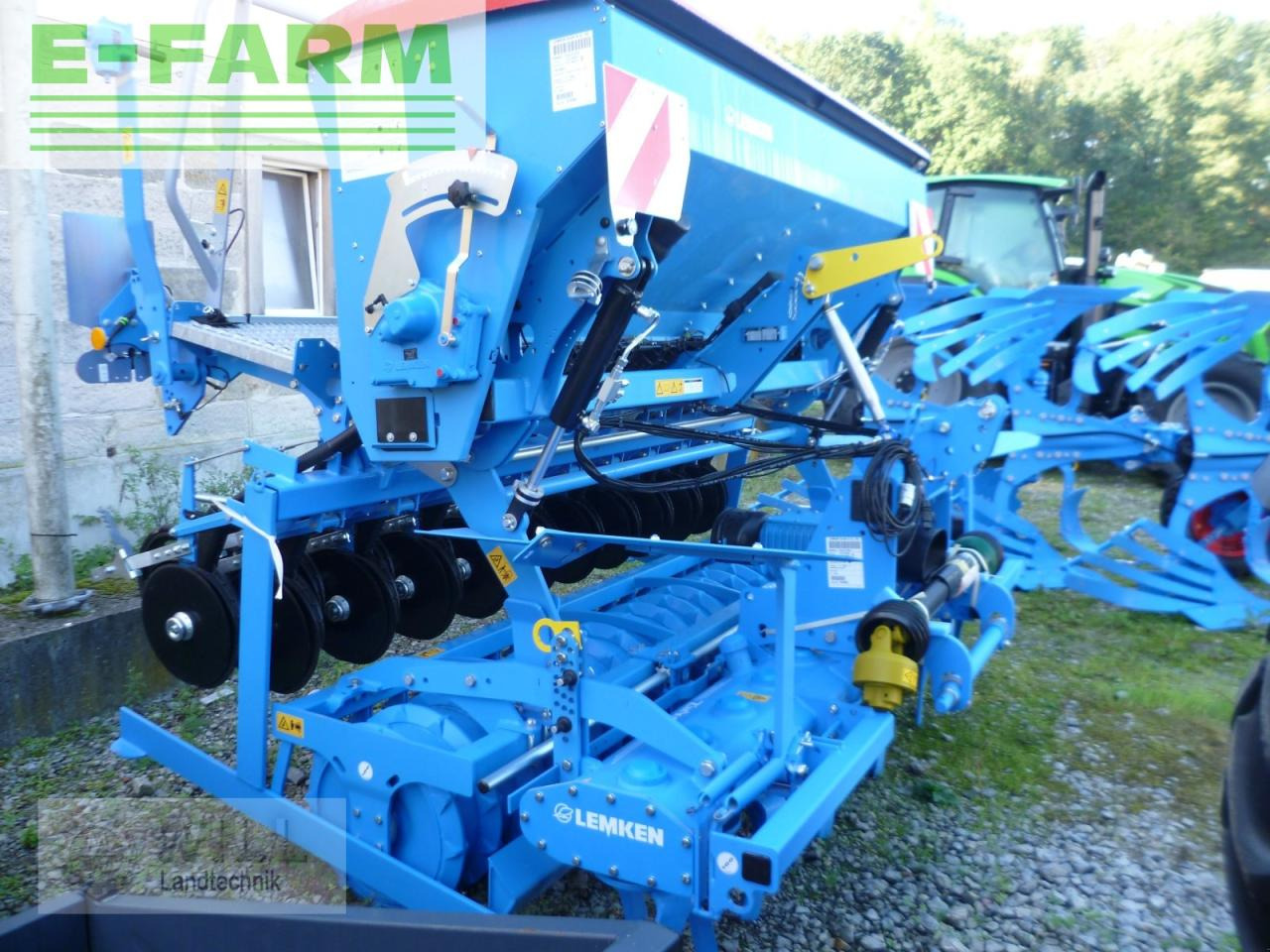 Lemken zirkon 8/300 + saphir 7/300 - Kombine ekim makinesi: fotoğraf 4 Lemken zirkon 8/300 + saphir 7/300 - Kombine ekim makinesi: fotoğraf 4