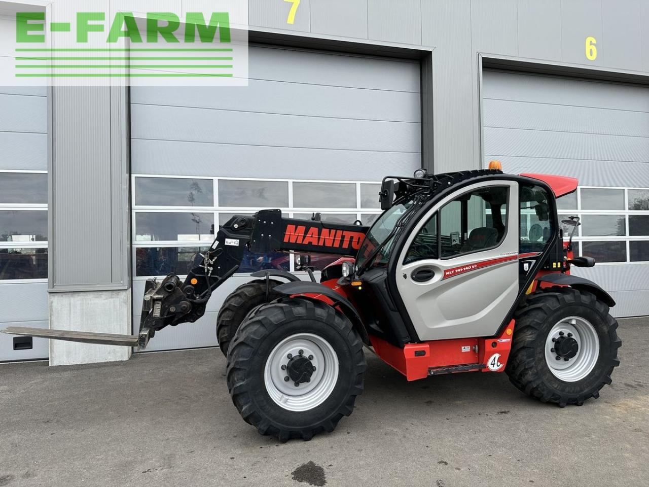 Manitou 741-140 v+ - Teleskopik yükleyici: fotoğraf 4 Manitou 741-140 v+ - Teleskopik yükleyici: fotoğraf 4