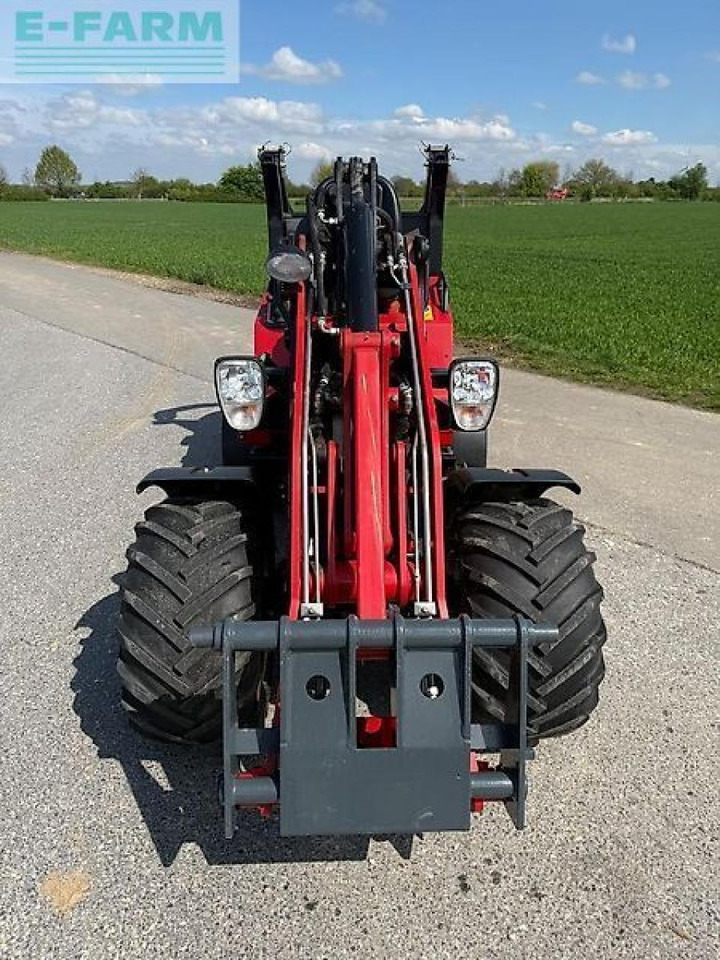Manitou mla-3 35h - Mini ekskavatör: fotoğraf 3 Manitou mla-3 35h - Mini ekskavatör: fotoğraf 3