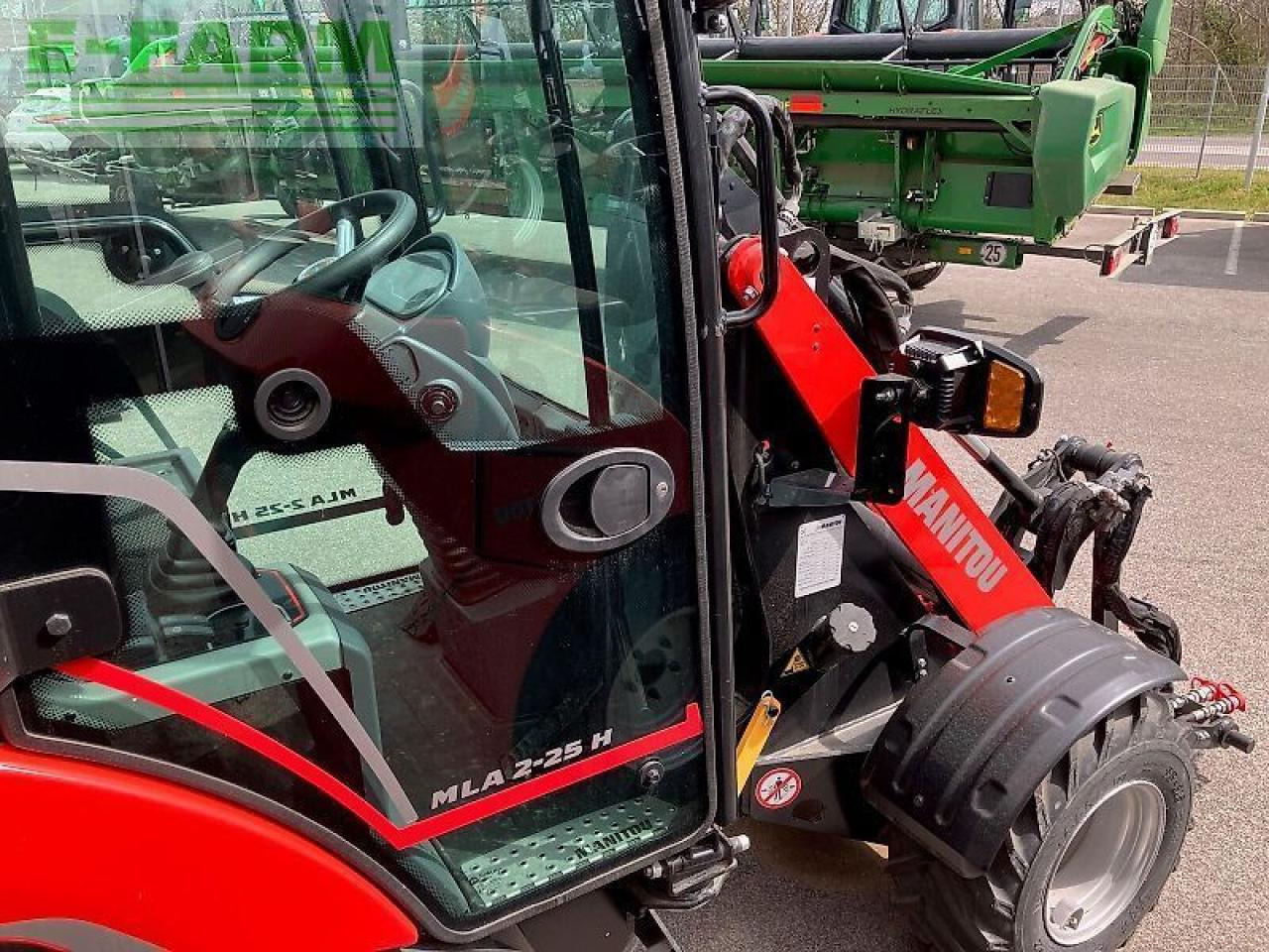 Manitou mla2-25 - Belden kırmalı yükleyici: fotoğraf 4 Manitou mla2-25 - Belden kırmalı yükleyici: fotoğraf 4