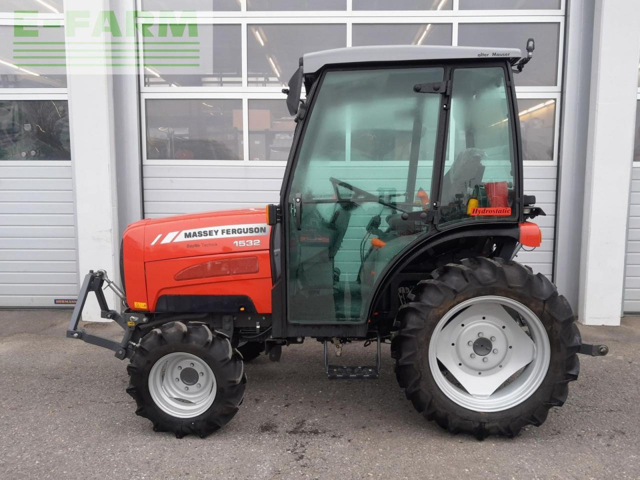 Massey Ferguson 1532 - Traktör: fotoğraf 2 Massey Ferguson 1532 - Traktör: fotoğraf 2