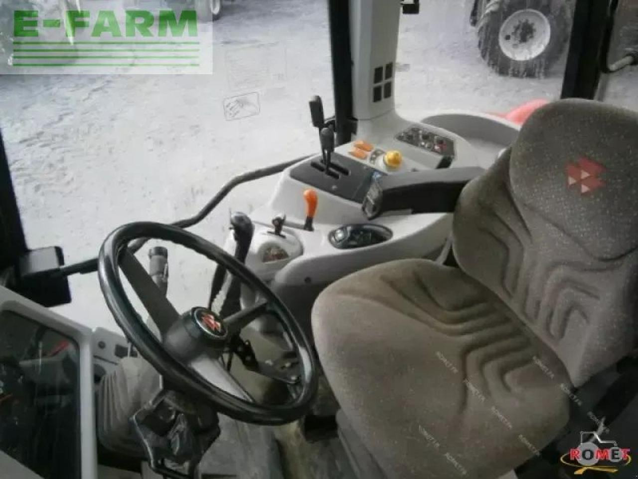 Massey Ferguson 5460 - Traktör: fotoğraf 4 Massey Ferguson 5460 - Traktör: fotoğraf 4