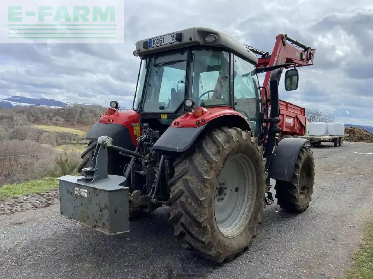 Massey Ferguson 5611 dyna-6 essential Essential - Traktör: fotoğraf 3 Massey Ferguson 5611 dyna-6 essential Essential - Traktör: fotoğraf 3