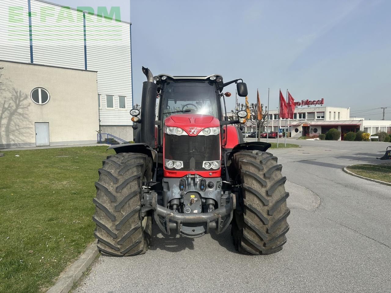 Massey Ferguson mf 8737 - Traktör: fotoğraf 3 Massey Ferguson mf 8737 - Traktör: fotoğraf 3