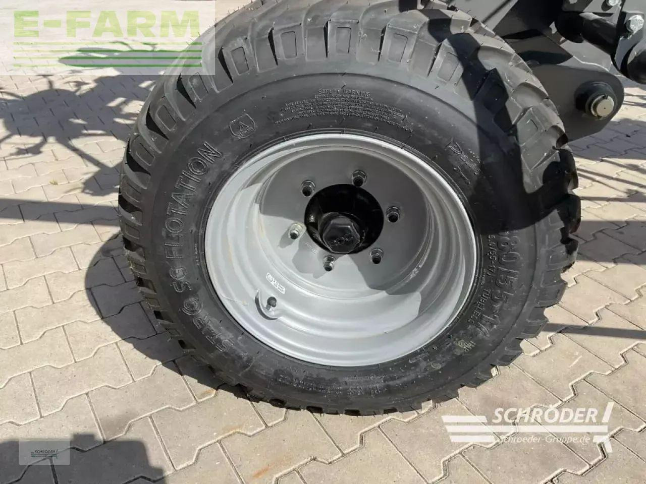 Massey Ferguson td 1310x trc (lotus 1250 t) - Ot toplama tırmığı: fotoğraf 5 Massey Ferguson td 1310x trc (lotus 1250 t) - Ot toplama tırmığı: fotoğraf 5