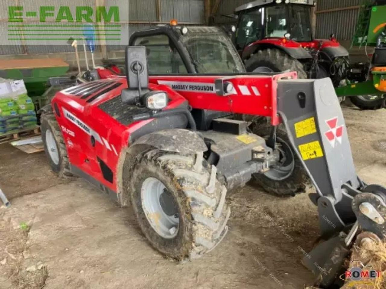 Massey Ferguson th7030 lp - Teleskopik yükleyici: fotoğraf 2 Massey Ferguson th7030 lp - Teleskopik yükleyici: fotoğraf 2