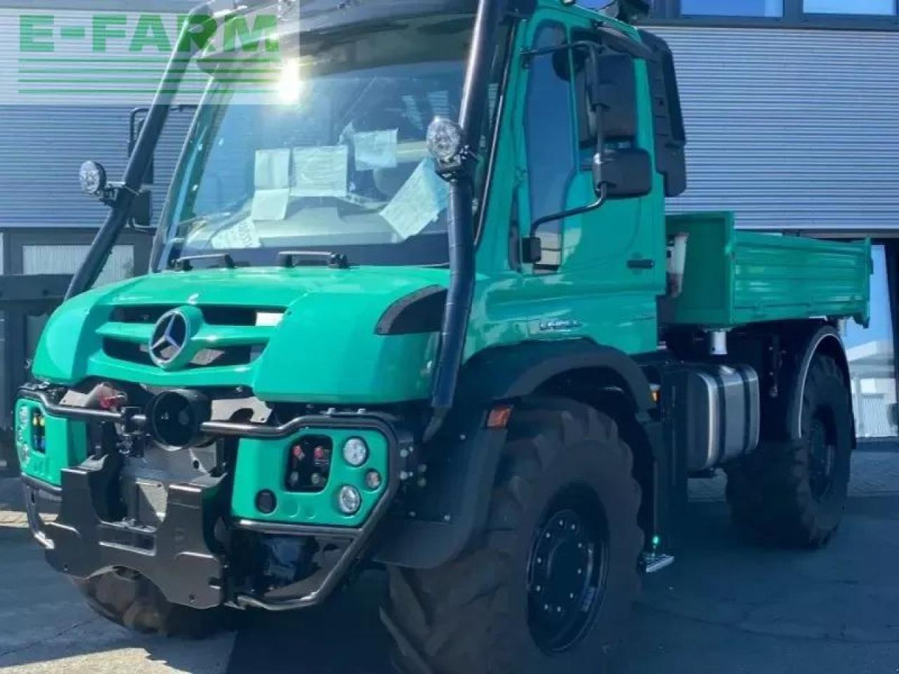 Mercedes-Benz unimog u530 - Traktör: fotoğraf 1 Mercedes-Benz unimog u530 - Traktör: fotoğraf 1
