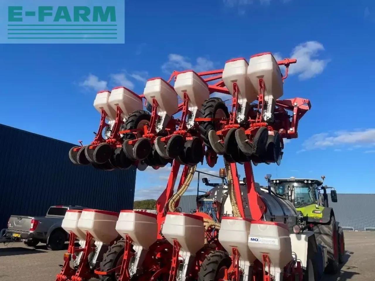 Hassas ekim makinesi Mustang med flydende gødningsudstyr: fotoğraf 23