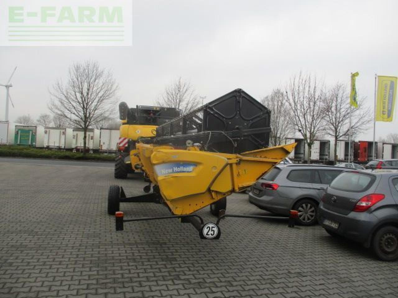 New Holland cr 9060 / cr9060 - Biçerdöver: fotoğraf 4 New Holland cr 9060 / cr9060 - Biçerdöver: fotoğraf 4