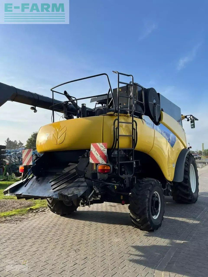 New Holland cr 9070 - Biçerdöver: fotoğraf 5 New Holland cr 9070 - Biçerdöver: fotoğraf 5