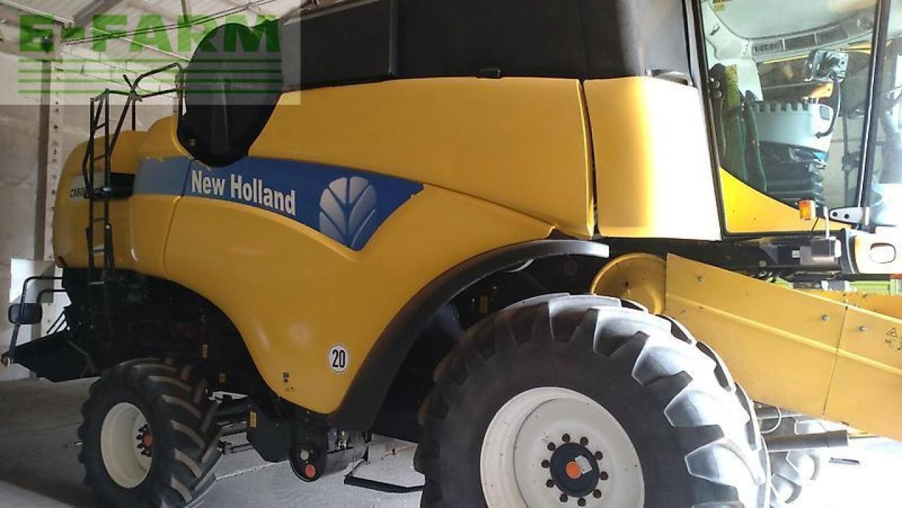New Holland cx 8060 - Biçerdöver: fotoğraf 1 New Holland cx 8060 - Biçerdöver: fotoğraf 1