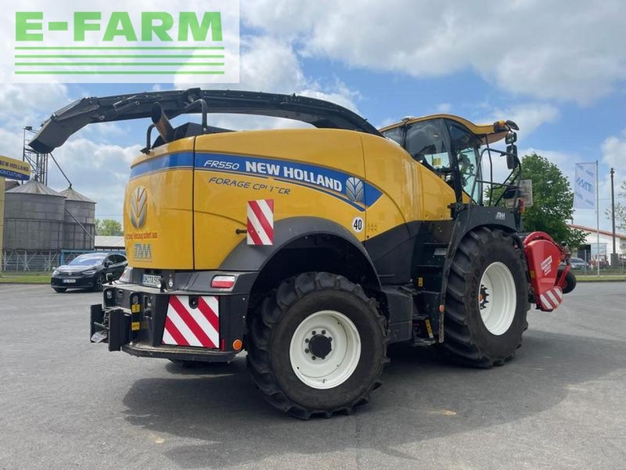 New Holland fr 550 - Silaj makinesi: fotoğraf 3 New Holland fr 550 - Silaj makinesi: fotoğraf 3