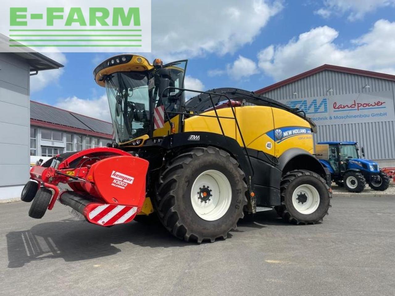 New Holland fr 550 - Silaj makinesi: fotoğraf 1 New Holland fr 550 - Silaj makinesi: fotoğraf 1