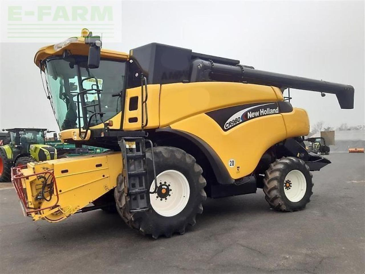 New Holland gebr. mähdrescher new holland - Biçerdöver: fotoğraf 1 New Holland gebr. mähdrescher new holland - Biçerdöver: fotoğraf 1