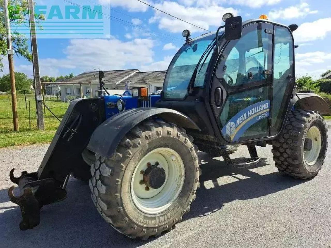 New Holland lm 7,35 - Teleskopik yükleyici: fotoğraf 1 New Holland lm 7,35 - Teleskopik yükleyici: fotoğraf 1