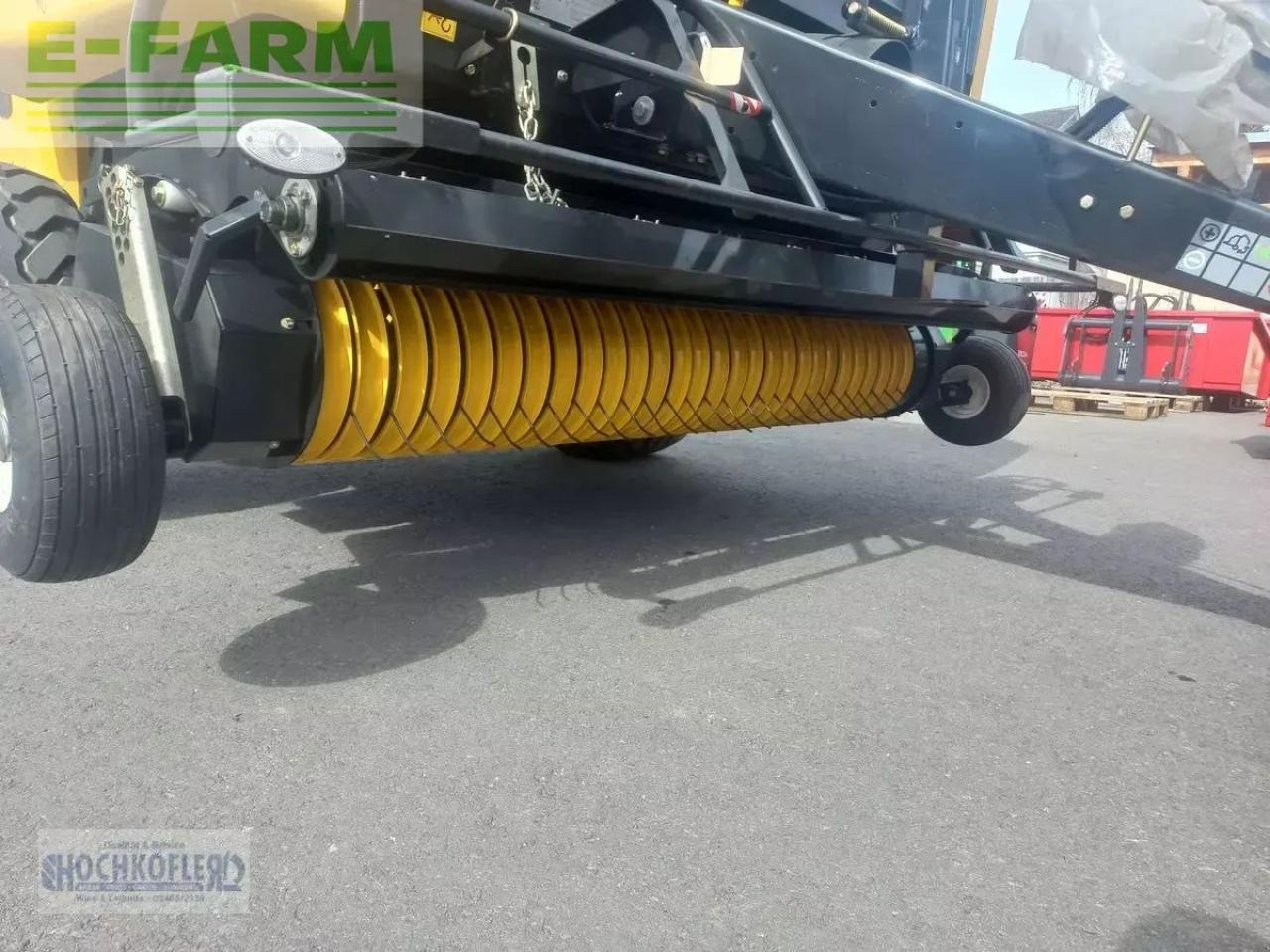 New Holland roll bar 125 - Kare balya makinesi: fotoğraf 5 New Holland roll bar 125 - Kare balya makinesi: fotoğraf 5