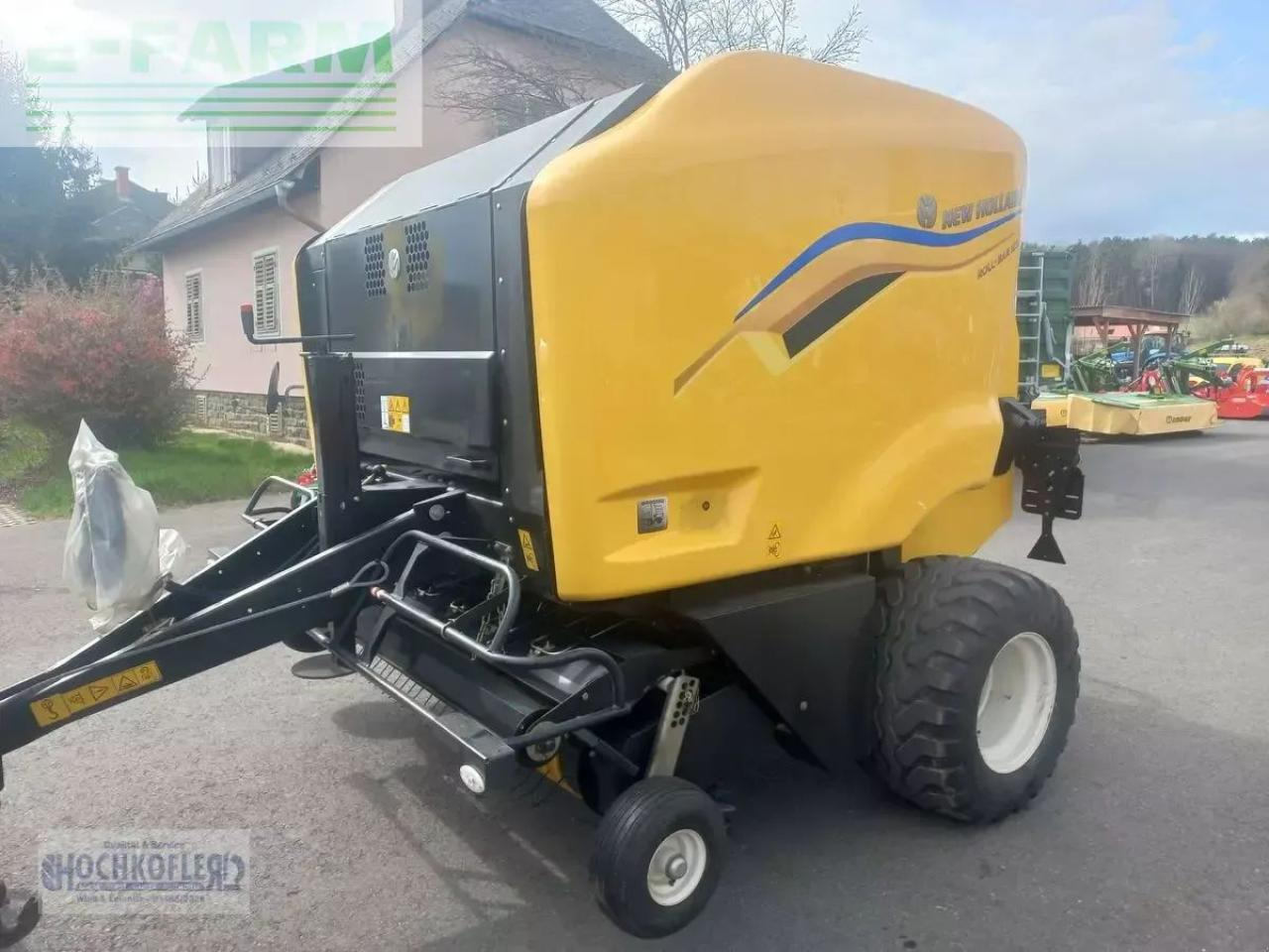 New Holland roll bar 125 - Kare balya makinesi: fotoğraf 1 New Holland roll bar 125 - Kare balya makinesi: fotoğraf 1