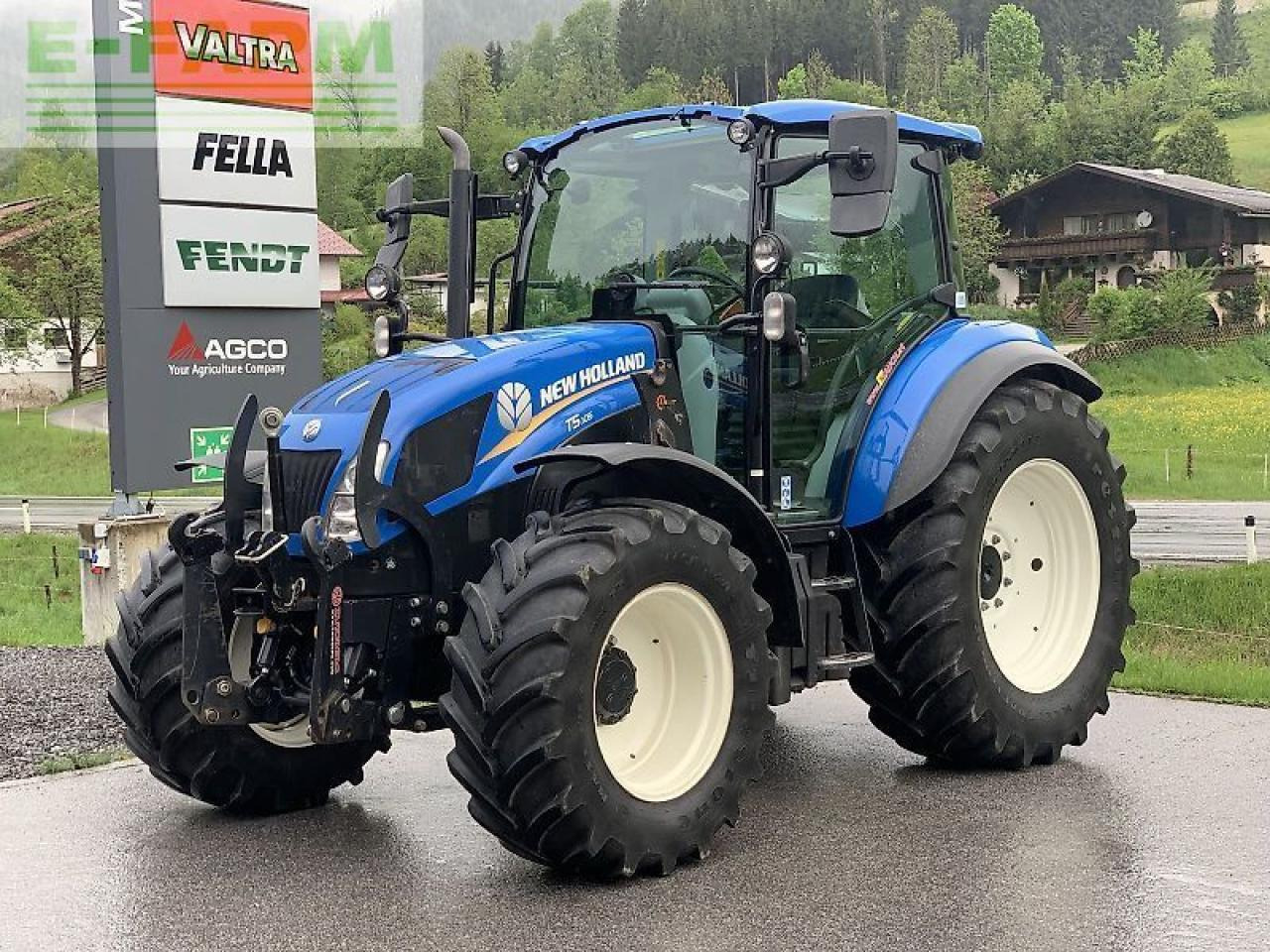 New Holland t 5.105 - Traktör: fotoğraf 2 New Holland t 5.105 - Traktör: fotoğraf 2
