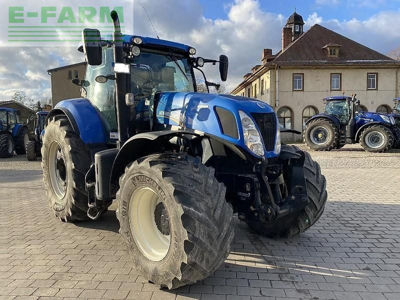 New Holland t 7.220 ac - Traktör: fotoğraf 5 New Holland t 7.220 ac - Traktör: fotoğraf 5