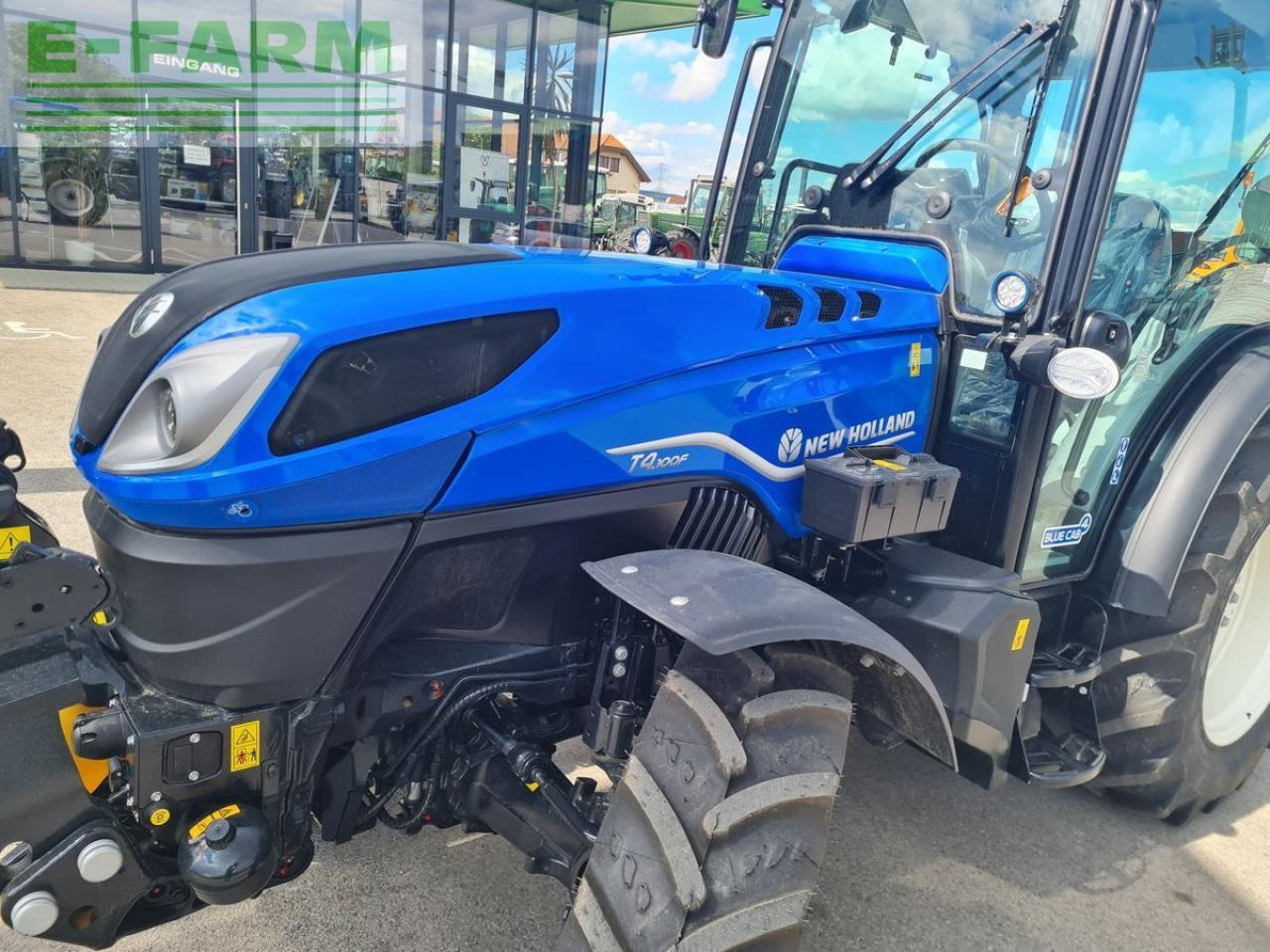 New Holland t4.100 f (stage v) F - Traktör: fotoğraf 4 New Holland t4.100 f (stage v) F - Traktör: fotoğraf 4