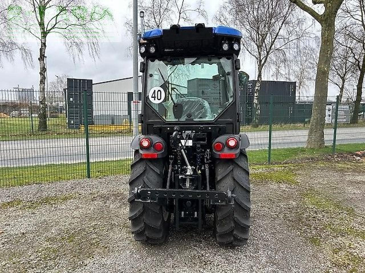 New Holland t4.100 n my19 N - Traktör: fotoğraf 4 New Holland t4.100 n my19 N - Traktör: fotoğraf 4