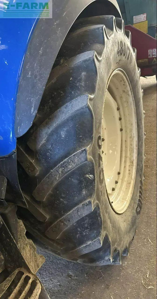 Traktör New Holland t5.100 ec: fotoğraf 8