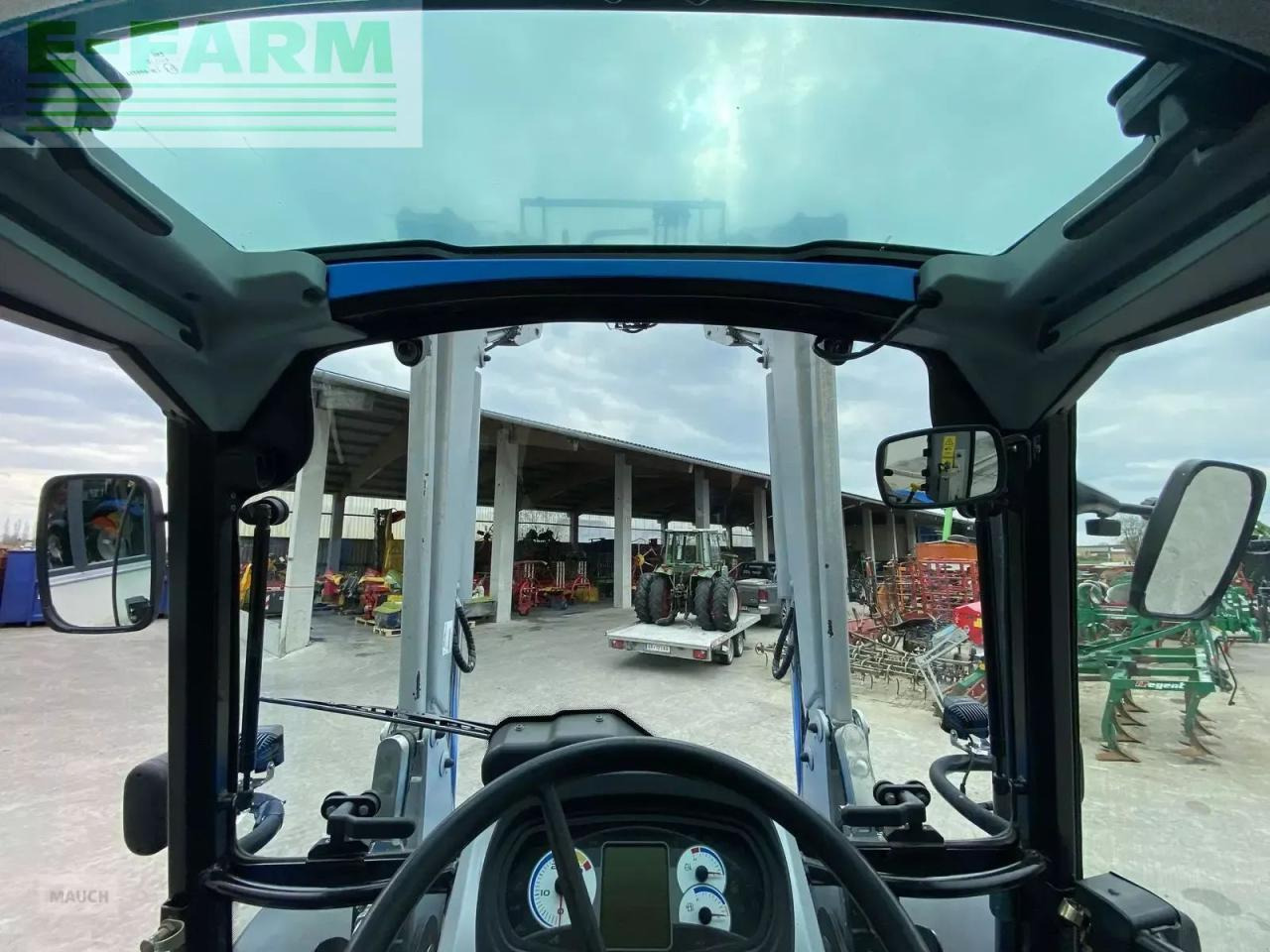 Traktör New Holland t5.105 electro command: fotoğraf 16