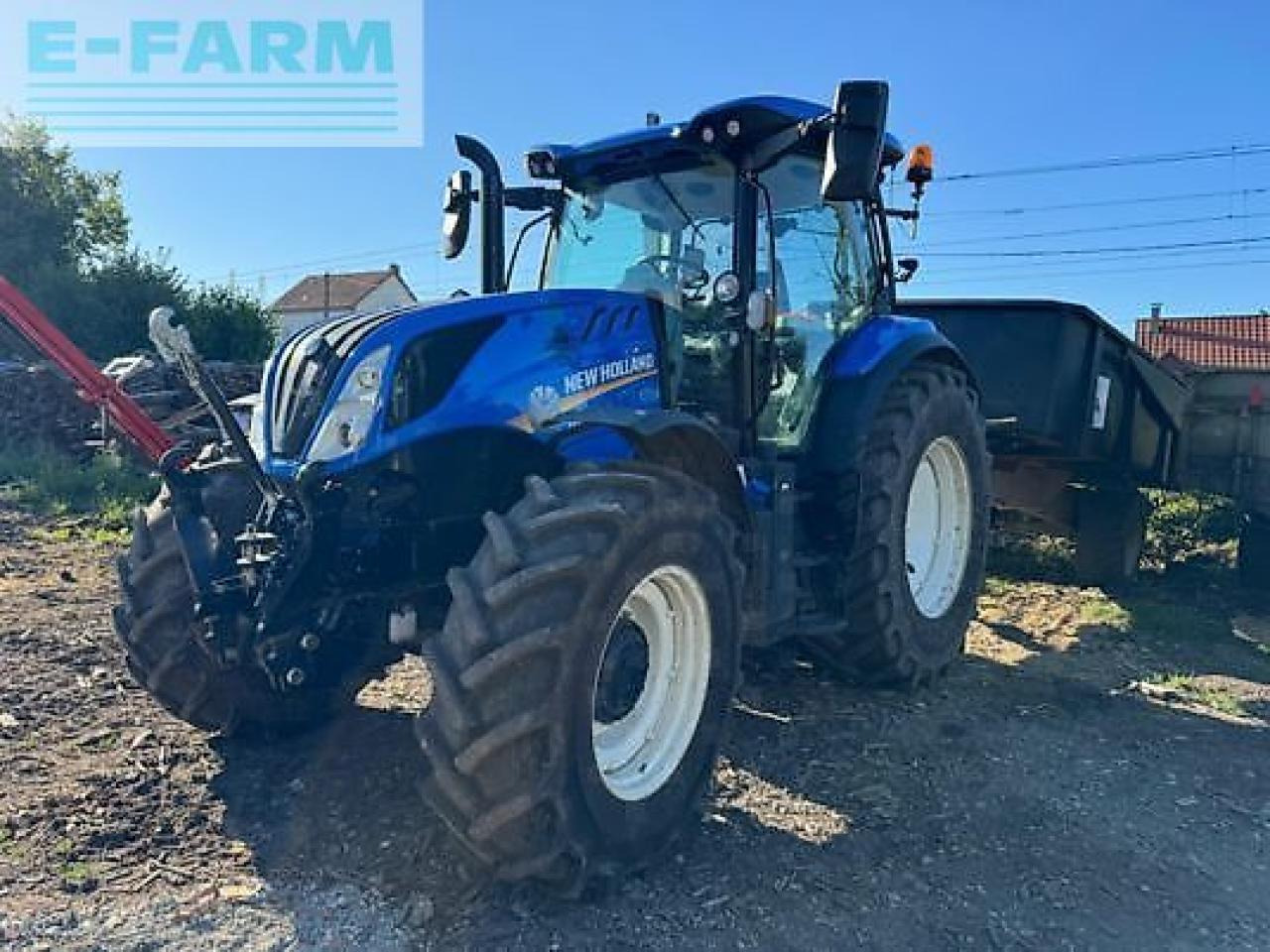 New Holland t6.145 électro command - Traktör: fotoğraf 1 New Holland t6.145 électro command - Traktör: fotoğraf 1