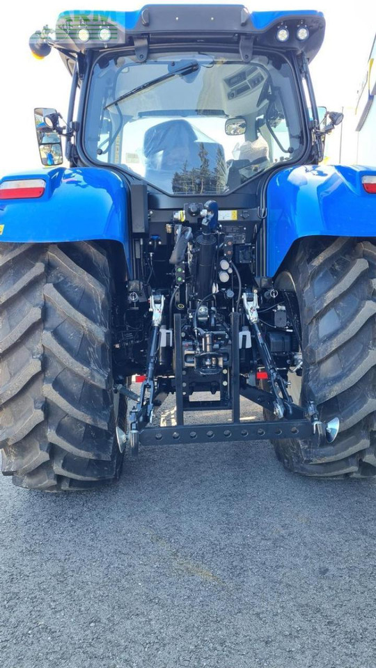 New Holland t6.160 dynamic command sidewinder ii (stage v) SideWinder II - Traktör: fotoğraf 2 New Holland t6.160 dynamic command sidewinder ii (stage v) SideWinder II - Traktör: fotoğraf 2