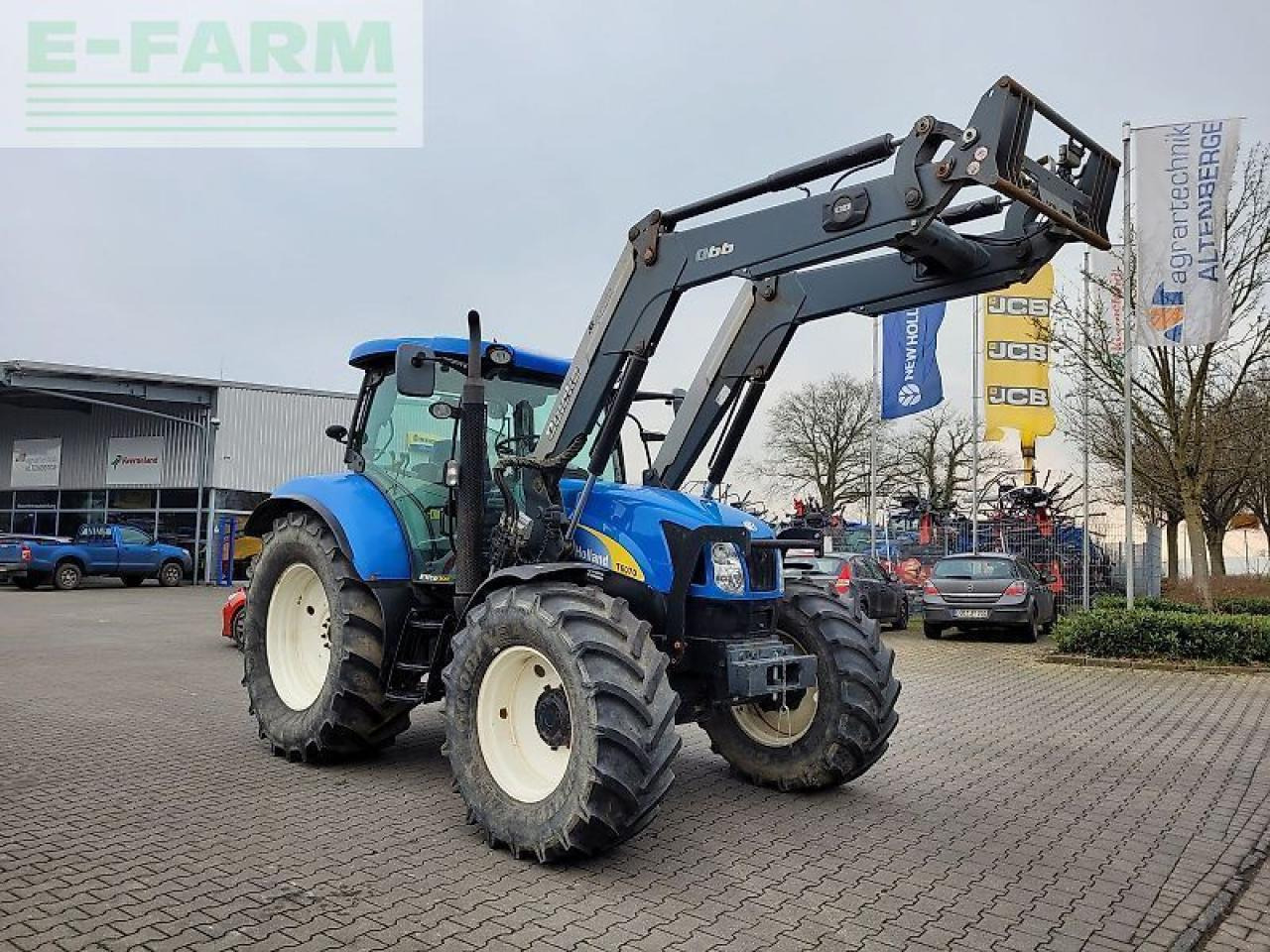 New Holland t6070 elite Elite - Traktör: fotoğraf 2 New Holland t6070 elite Elite - Traktör: fotoğraf 2