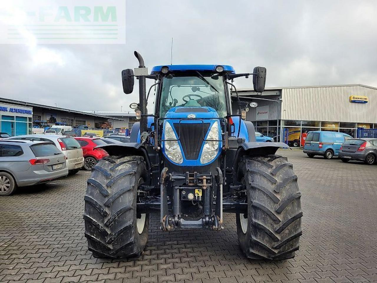 New Holland t7.220 ac - Traktör: fotoğraf 2 New Holland t7.220 ac - Traktör: fotoğraf 2