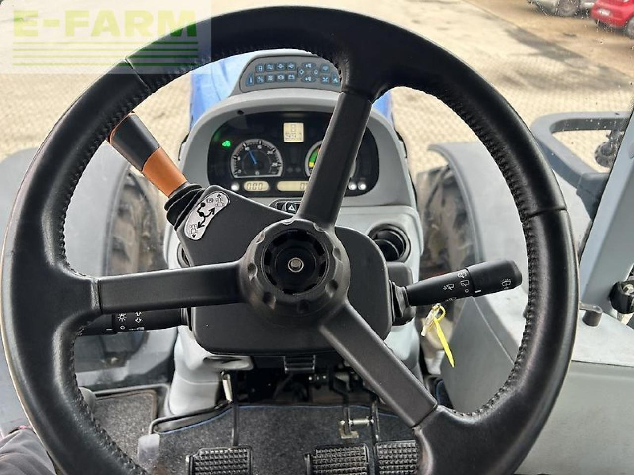 New Holland t7.230 - Traktör: fotoğraf 5 New Holland t7.230 - Traktör: fotoğraf 5