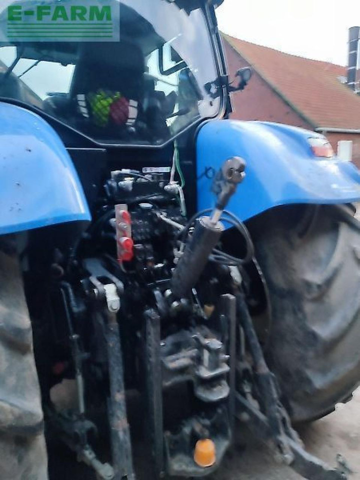 New Holland t7.230 ac - Traktör: fotoğraf 4 New Holland t7.230 ac - Traktör: fotoğraf 4