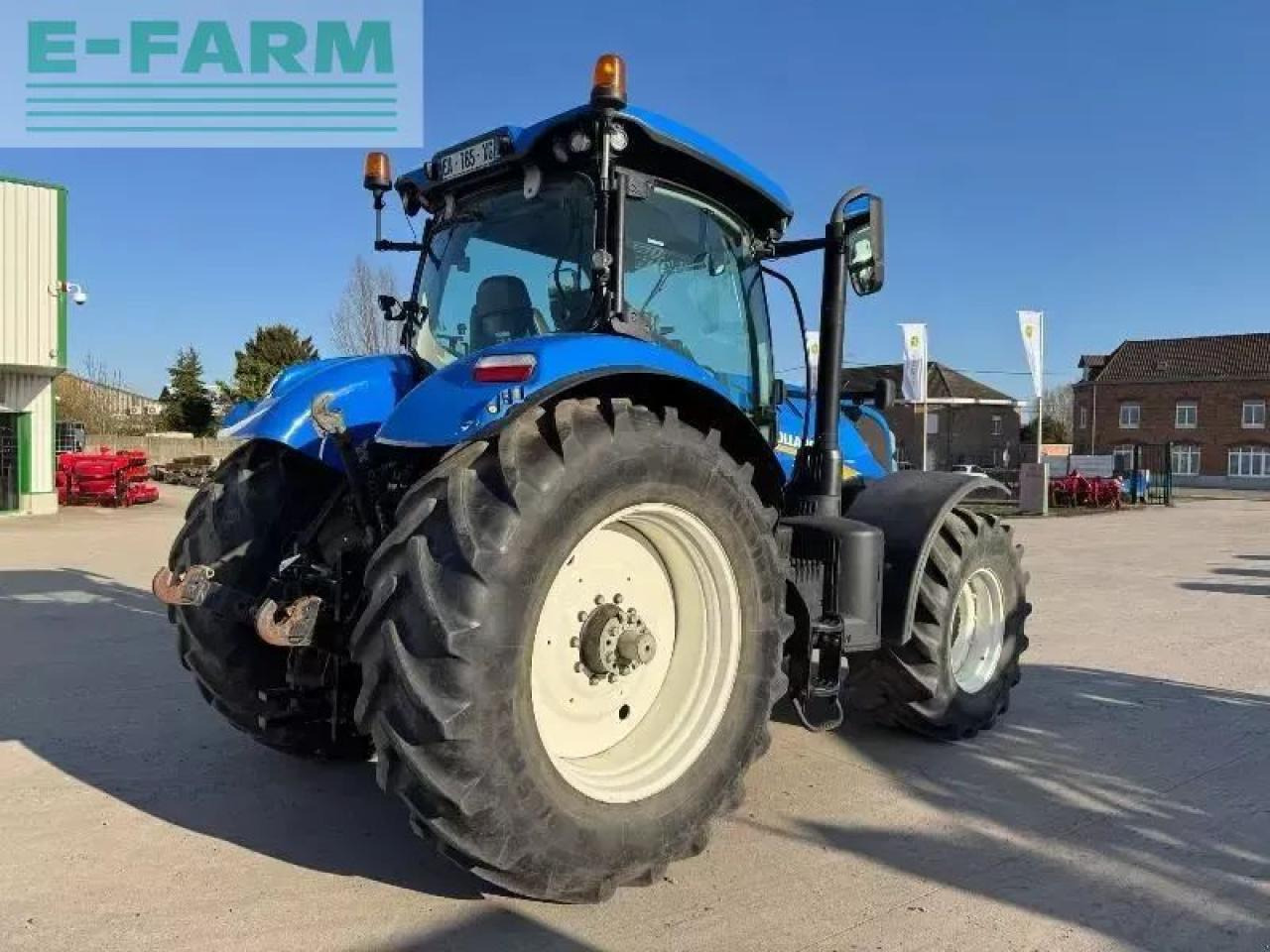 New Holland t7.260 pc - Traktör: fotoğraf 4 New Holland t7.260 pc - Traktör: fotoğraf 4