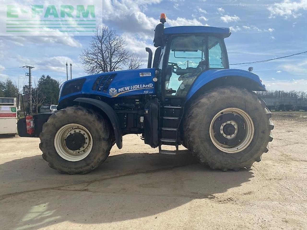 New Holland t8.390 - Traktör: fotoğraf 5 New Holland t8.390 - Traktör: fotoğraf 5