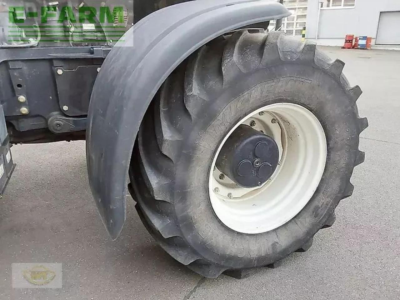 New Holland t8.410 uc UC - Traktör: fotoğraf 3 New Holland t8.410 uc UC - Traktör: fotoğraf 3
