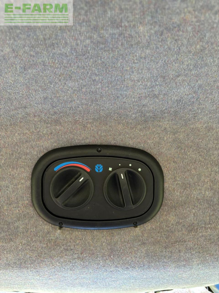 Traktör New Holland tn-d 70 D: fotoğraf 18 Traktör New Holland tn-d 70 D: fotoğraf 18