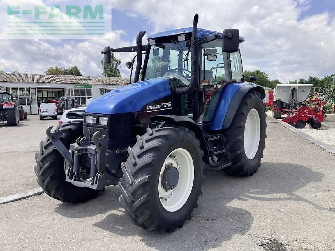 New Holland ts 115 - Traktör: fotoğraf 4 New Holland ts 115 - Traktör: fotoğraf 4