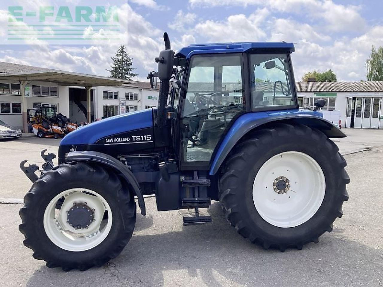 New Holland ts 115 - Traktör: fotoğraf 5 New Holland ts 115 - Traktör: fotoğraf 5