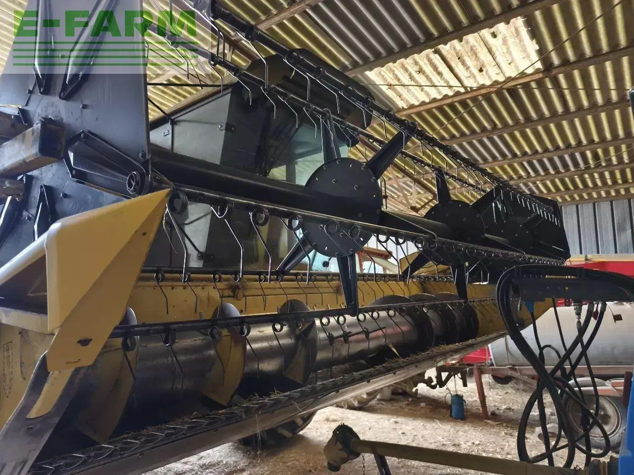 New Holland tx 32 - Biçerdöver: fotoğraf 3 New Holland tx 32 - Biçerdöver: fotoğraf 3